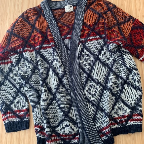Cardigan - Picture 3 of 3